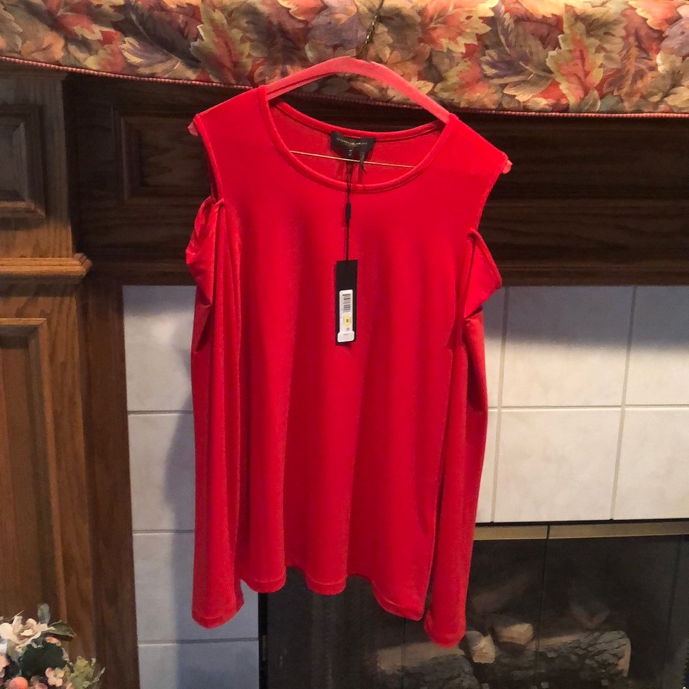 NWT Donna Karan Cold Shoulder Top